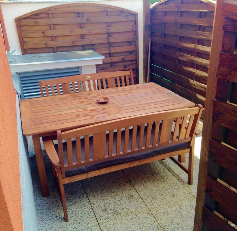 Bastien Studio Near Airport براغ الغرفة الصورة