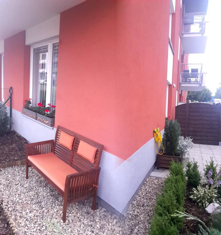 Bastien Studio Near Airport براغ المظهر الخارجي الصورة